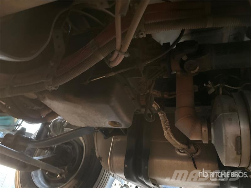 Freightliner M2 106 4x2 Van Truck Furgons