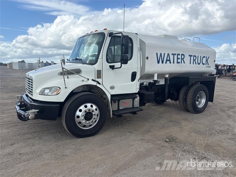 Freightliner M2 106 4x2 Water Truck Caminhão-pipa