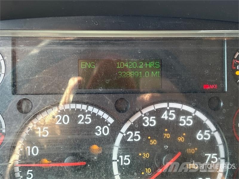 Freightliner M2 106 4x2 Moving Van Truck Fast kasse
