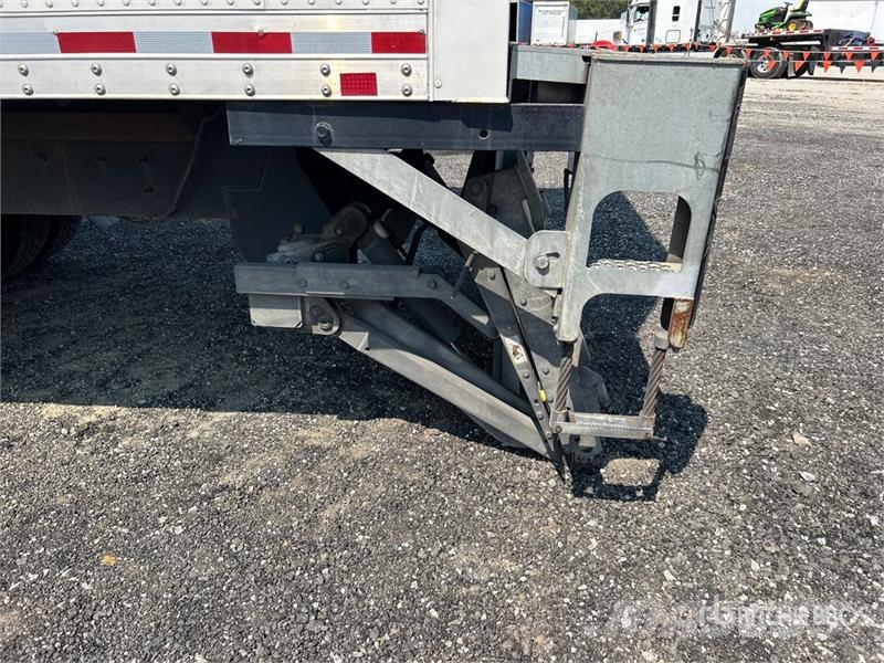 Freightliner M2 106 4x2 Van Truck Box trucks