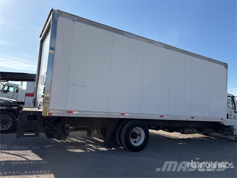 Freightliner M2 106 4x2 Van Truck (Inoperable) Box trucks