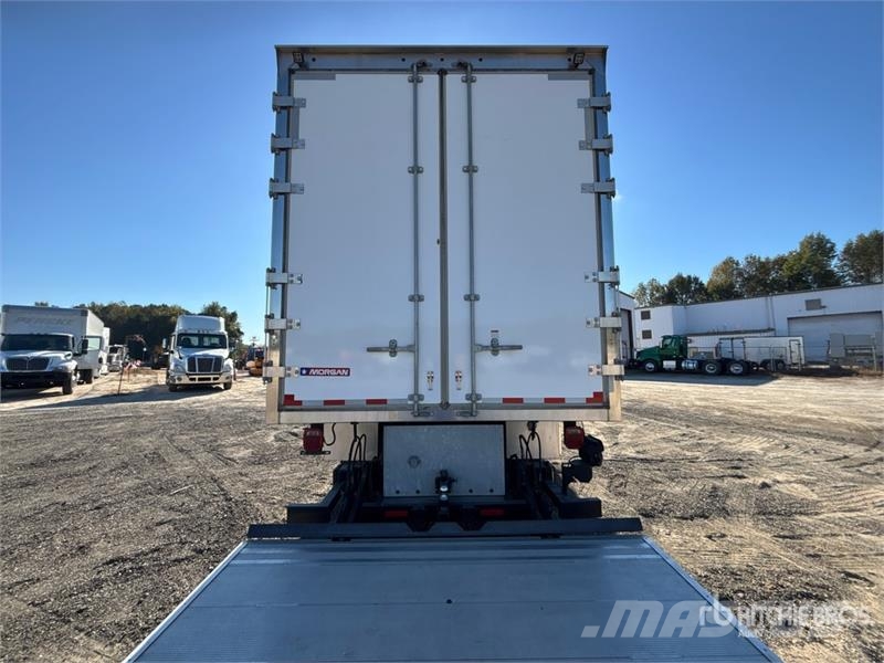 Freightliner M2 106 6x4 Moving Van Truck Kofferaufbau