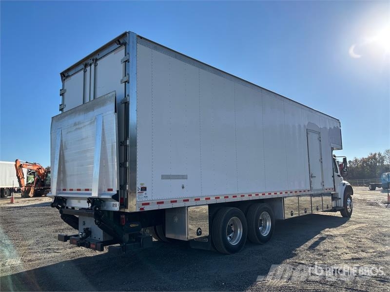 Freightliner M2 106 6x4 Moving Van Truck Kofferaufbau