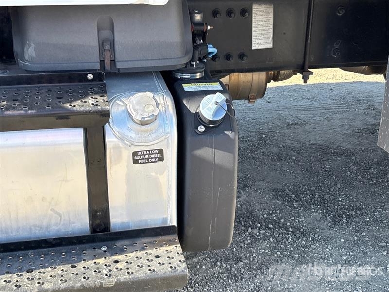 Freightliner M2 106 6x4 Moving Van Truck Kofferaufbau