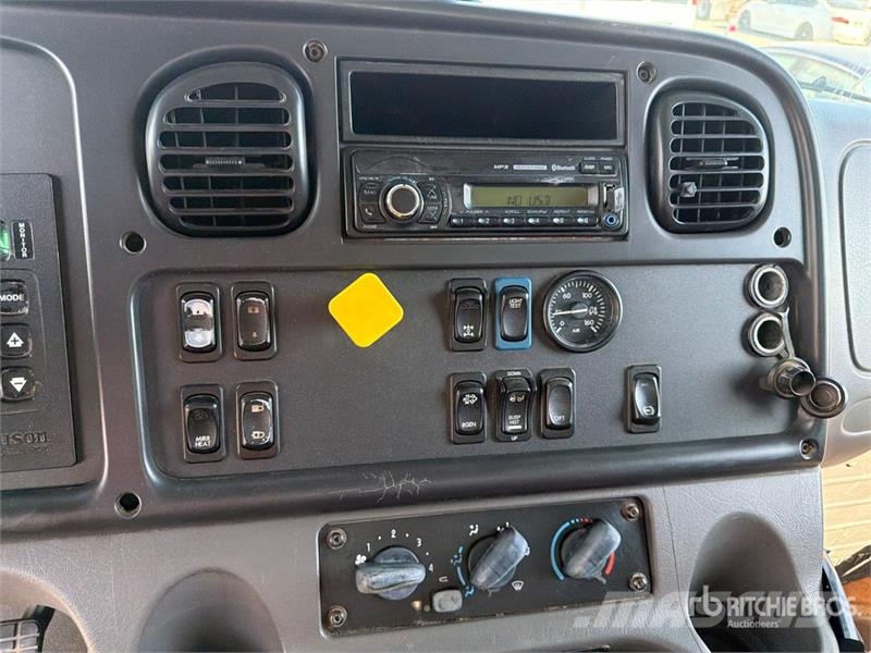 Freightliner M2 106 6x4 Rollback Truck Recovery vehicles