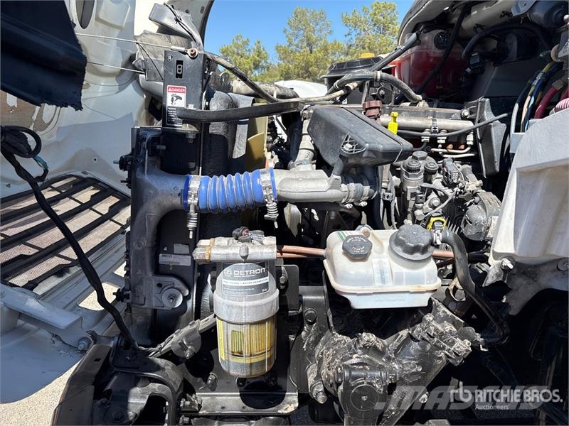 Freightliner M2 106 6x4 Water Truck Kamioni za vodu