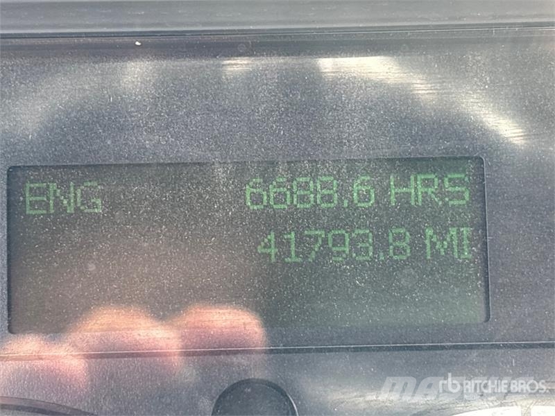 Freightliner M2 106 6x4 Water Truck Ūdens mašīnas
