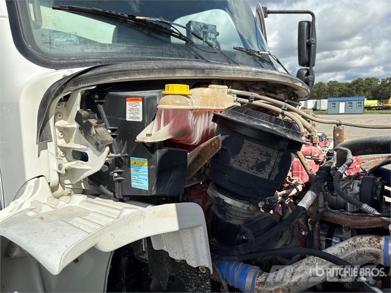 Freightliner M2 106 6x4 Water Truck Ūdens mašīnas
