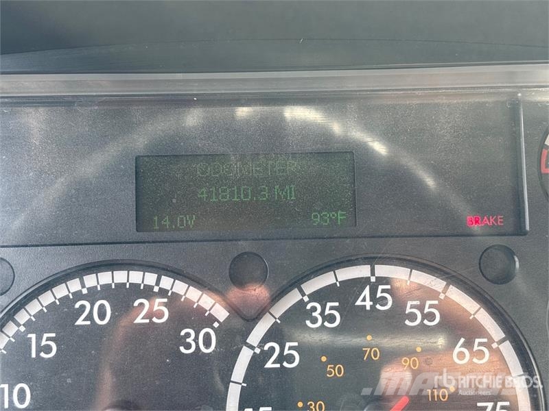 Freightliner M2 106 6x4 Water Truck Ūdens mašīnas