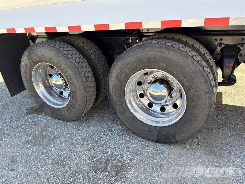 Freightliner M2 106 6x4 Water Truck Kamioni za vodu
