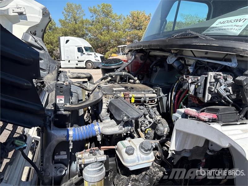 Freightliner M2 106 6x4 Water Truck Kamioni za vodu