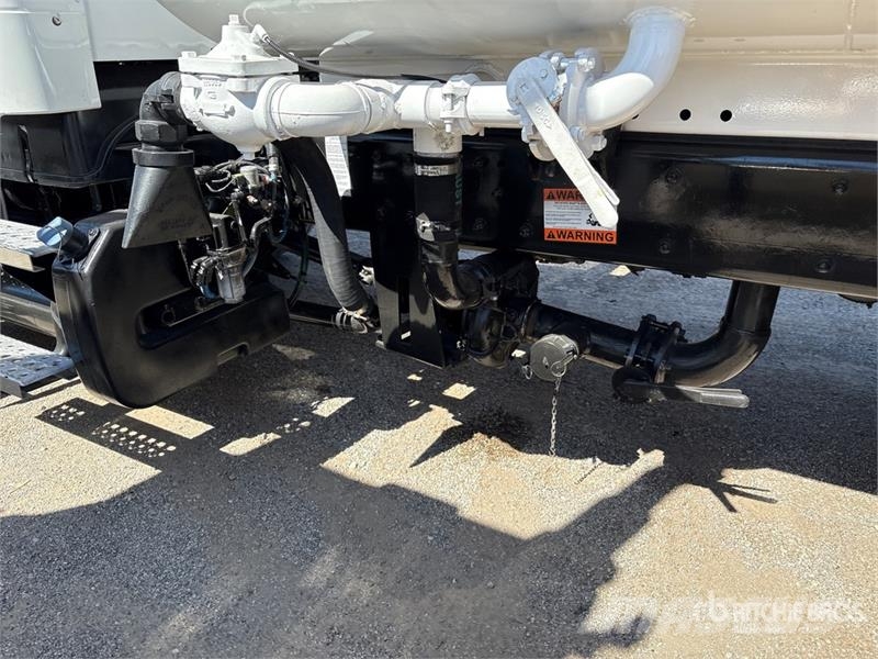 Freightliner M2 106 6x4 Water Truck Kamioni za vodu
