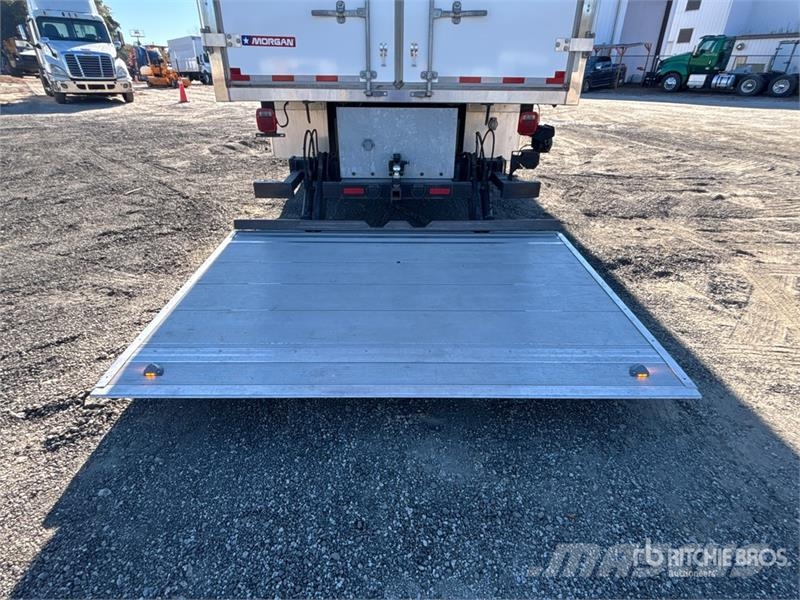Freightliner M2 106 6x4 Moving Van Truck Kofferaufbau