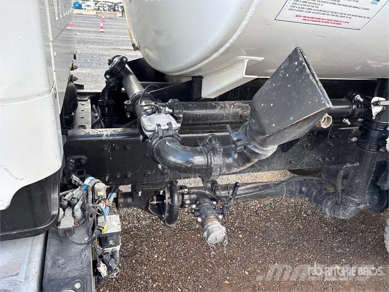 Freightliner M2 106 6x4 Water Truck Ūdens mašīnas
