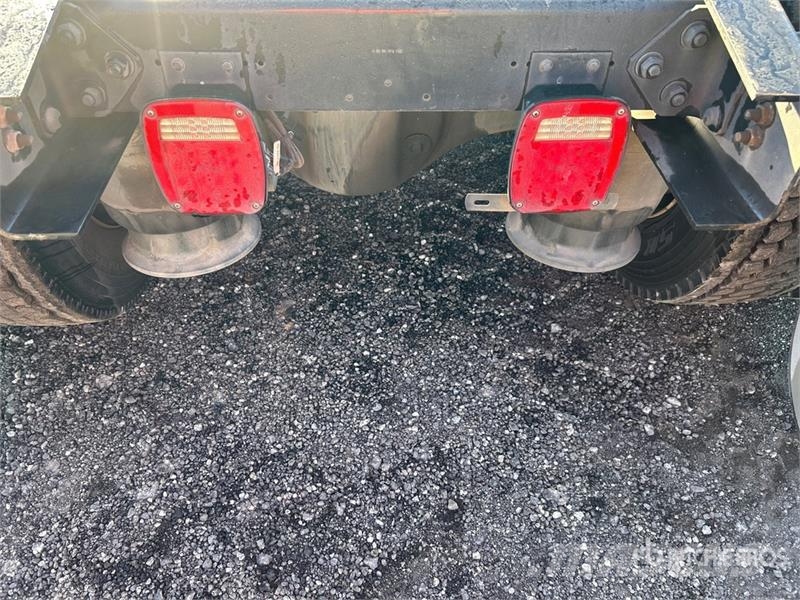 Freightliner M2 112 Tractor Units
