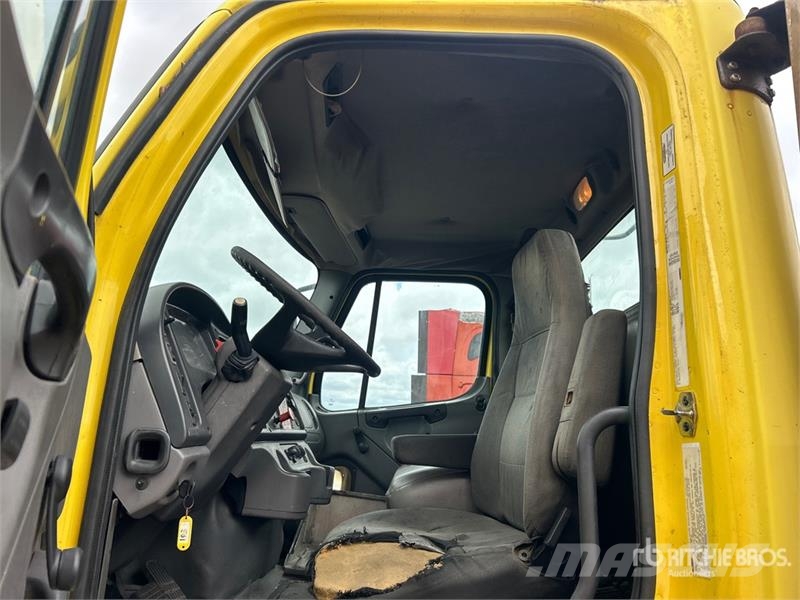Freightliner M2 112 Trekkvogner