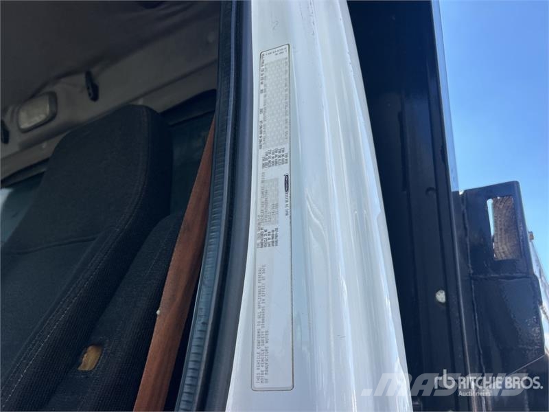 Freightliner M2 112 4x2 S/A Dump Truck Kiper tovornjaki