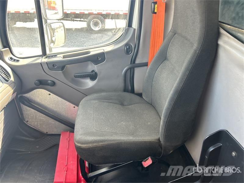 Freightliner M2 112 4x2 S/A Dump Truck Kiper tovornjaki