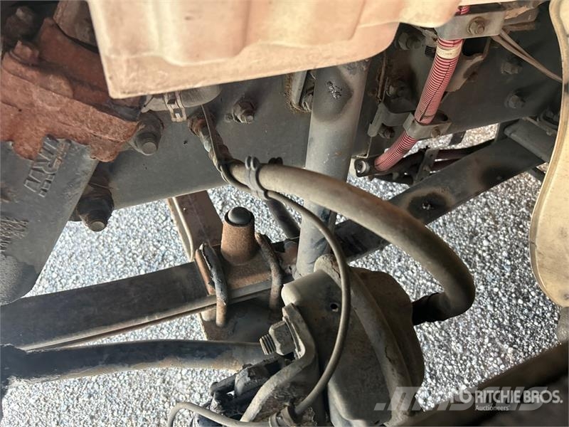 Freightliner M2106 4x2 Van Truck (Inoperable) Box trucks