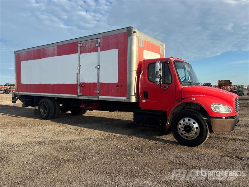 Freightliner M2106 4x2 Van Truck Box body trucks