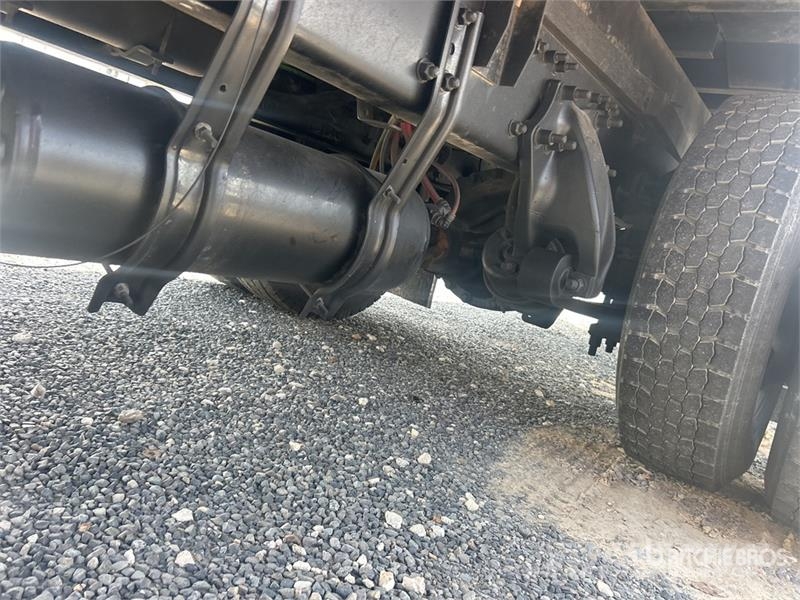 Freightliner M2106 4x2 Van Truck (Inoperable) شاحنات ذات هيكل صندوقي