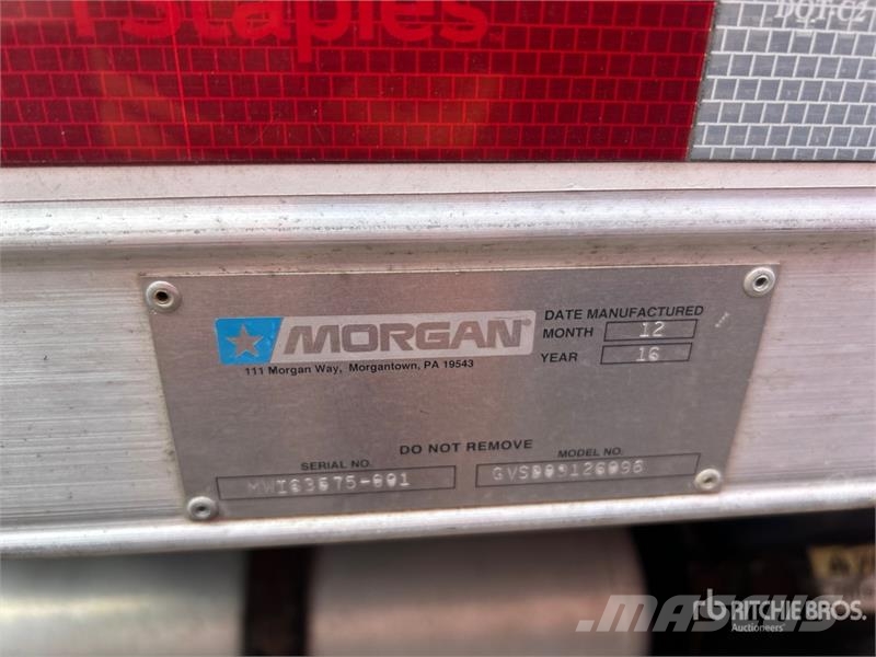 Freightliner M2106 4x2 Van Truck (Inoperable) Box trucks