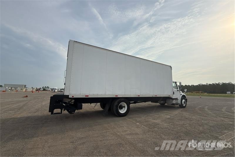 Freightliner M2106 4x2 Van Truck Furgoonautod