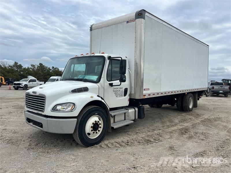 Freightliner M2106 4x2 Van Truck Фургони