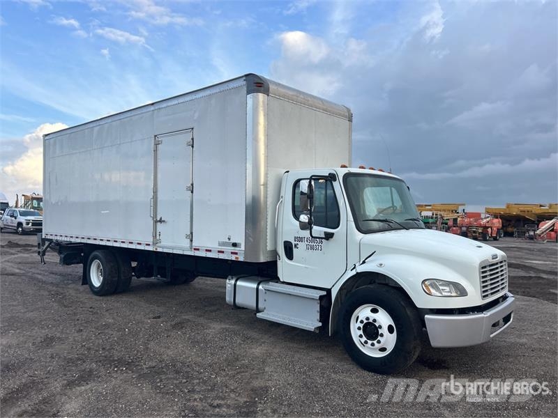 Freightliner M2106 4x2 Van Truck Грузовики-Фургоны