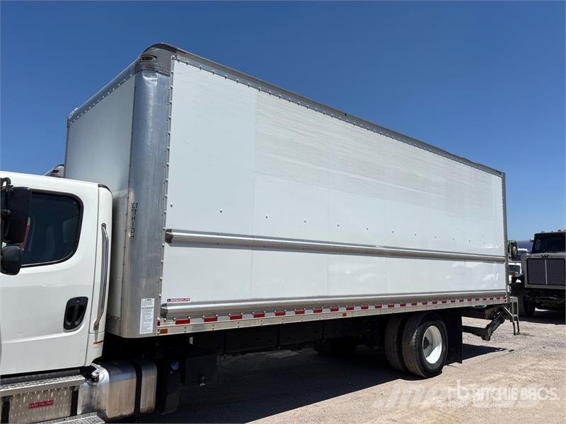 Freightliner M2106 4x2 Van Truck Kofferaufbau