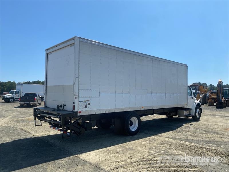 Freightliner M2106 4x2 Van Truck Dobozos teherautók