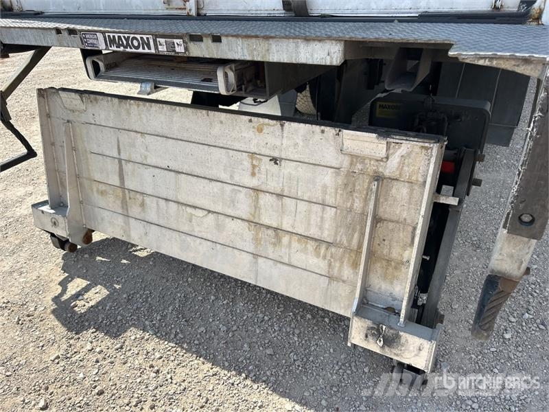 Freightliner M2106 4x2 Van Truck Φορτηγά Κόφα