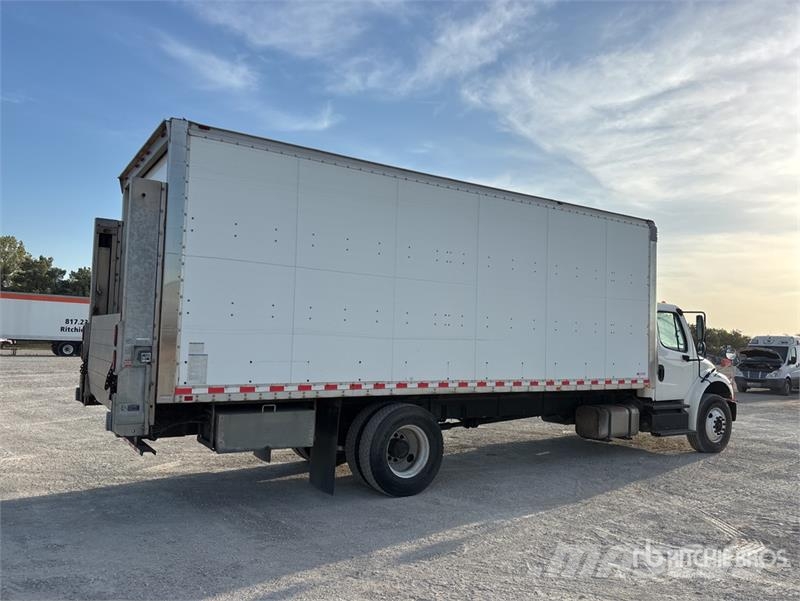 Freightliner M2106 4x2 Van Truck Camiones con caja de remolque