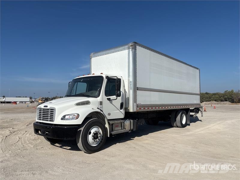 Freightliner M2106 4x2 Van Truck Kofferaufbau