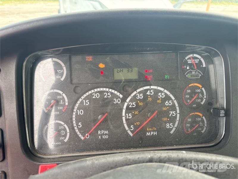 Freightliner M2106 4x2 Crew Cab Rollback Truck (Inoperable) Vlečna vozila za tovornjake