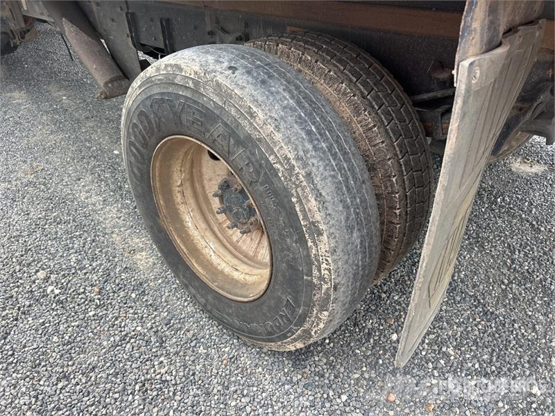 Freightliner M2106 4x2 S/A Dump Truck Самоскиди