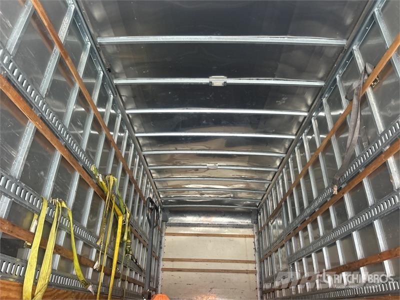 Freightliner M2106 4x2 Van Truck (Inoperable) شاحنات ذات هيكل صندوقي