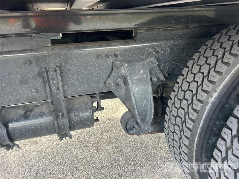Freightliner M2106 4x2 Van Truck (Inoperable) Furgons