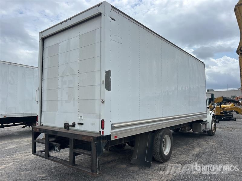Freightliner M2106 4x2 Van Truck Tovornjaki zabojniki