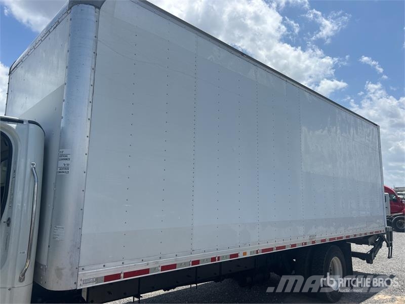 Freightliner M2106 4x2 Van Truck (Inoperable) شاحنات ذات هيكل صندوقي