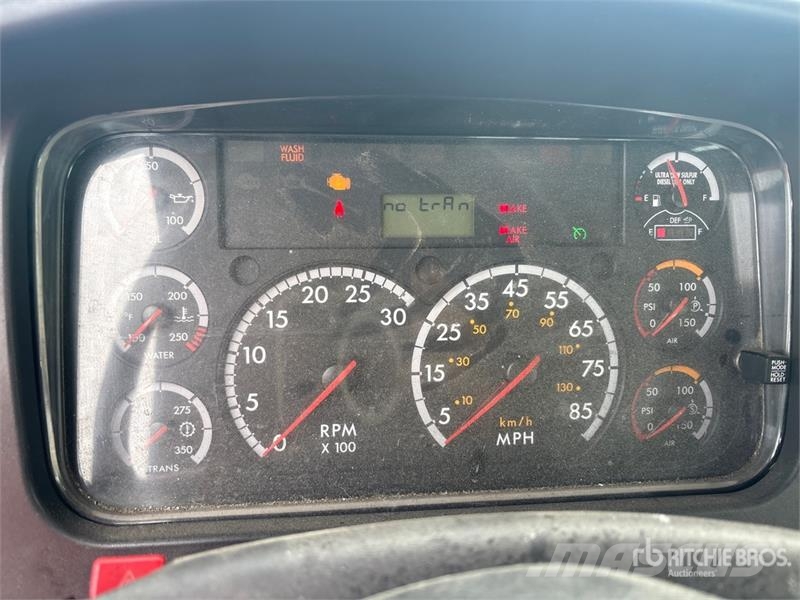 Freightliner M2106 4x2 Crew Cab Rollback Truck (Inoperable) Vlečna vozila za tovornjake