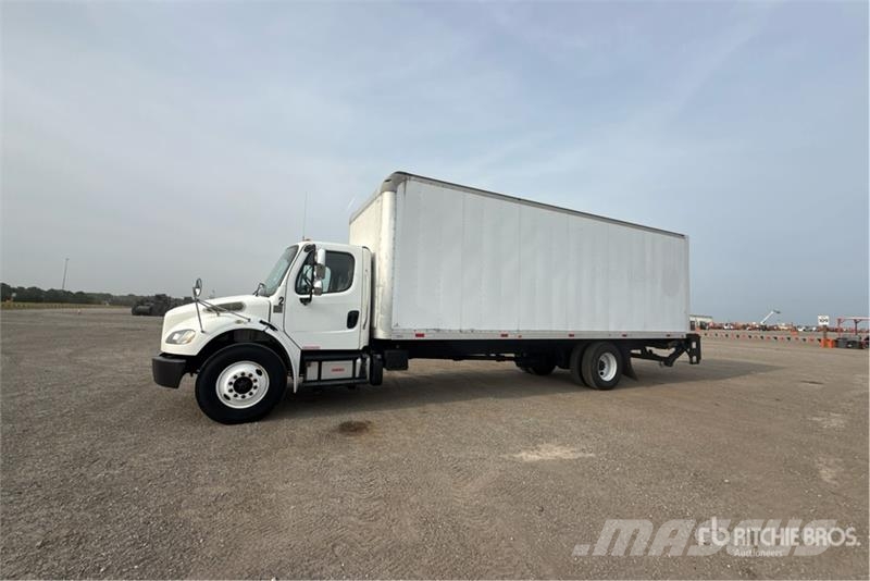 Freightliner M2106 4x2 Van Truck Furgoonautod