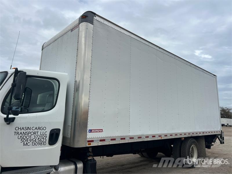 Freightliner M2106 4x2 Van Truck Фургони