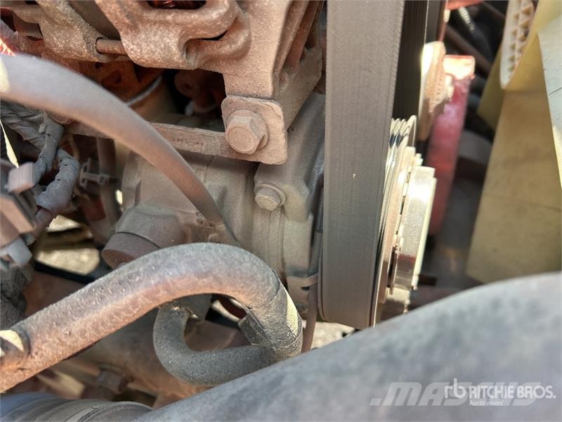 Freightliner M2106 4x2 Van Truck Φορτηγά Κόφα