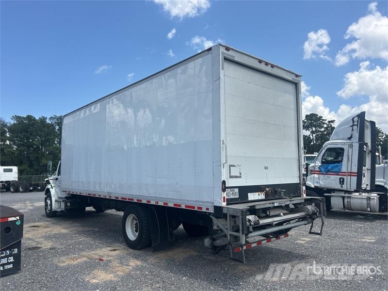Freightliner M2106 4x2 Van Truck (Inoperable) شاحنات ذات هيكل صندوقي