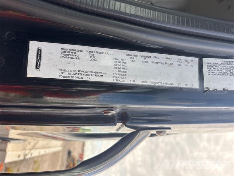 Freightliner M2106 4x2 Crew Cab Rollback Truck (Inoperable) Vlečna vozila za tovornjake