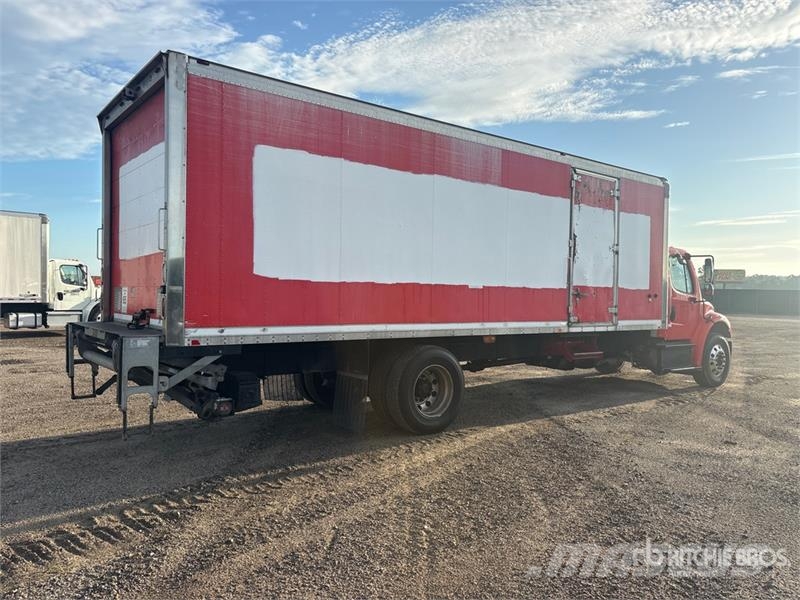 Freightliner M2106 4x2 Van Truck Box body trucks