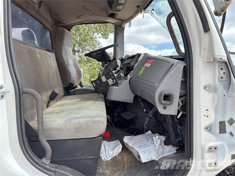 Freightliner M2106 4x4 Digger Derrick Truck (Inoperable) Κινητά φορτηγά γεωτρήσεων