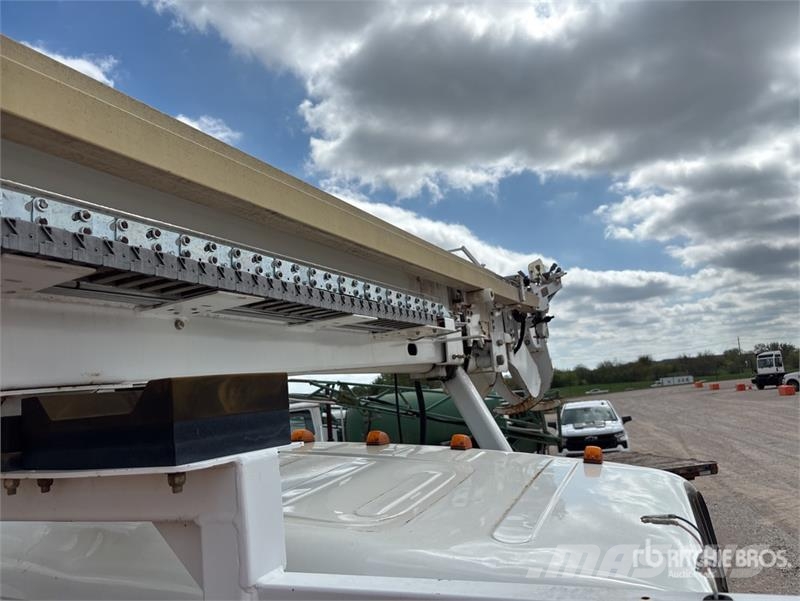 Freightliner M2106 4x4 Digger Derrick Truck (Inoperable) Κινητά φορτηγά γεωτρήσεων