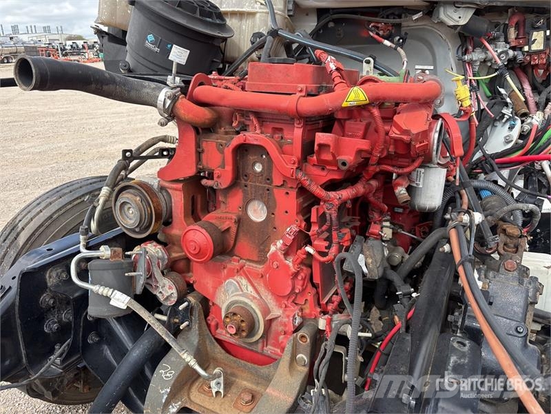 Freightliner M2106 4x4 Digger Derrick Truck (Inoperable) Κινητά φορτηγά γεωτρήσεων